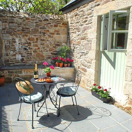 The Snuggery Villa Truro Exterior photo